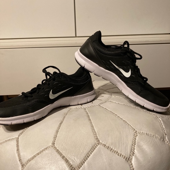 Nike Womens Orive Running Shoes - Picture 4 of 7